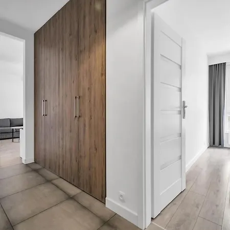 Kolska Grey * Warsaw